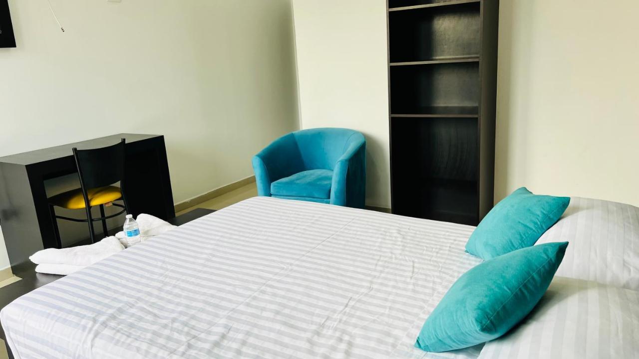 Hotel Villa Pralaya จูเตเปค ภายนอก รูปภาพ